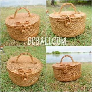 cosmetic circle design smal bags ata grass handwoven bali style